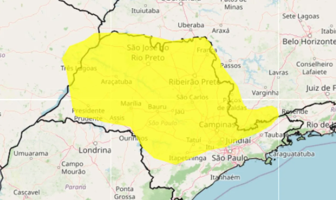 O mapa mostra as &aacute;reas em alerta para baixa umidade